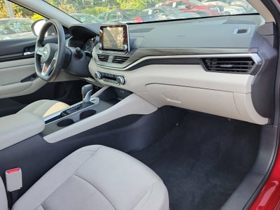 2025 Nissan Altima 2.5 SV