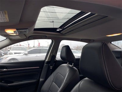 2022 Nissan Altima 2.5 SL