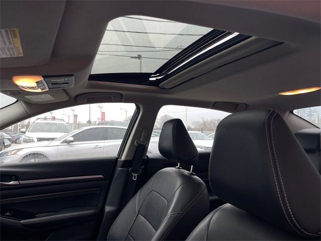 2022 Nissan Altima 2.5 SL