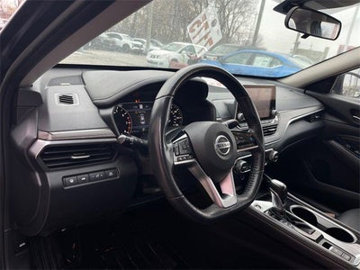 2022 Nissan Altima 2.5 SL