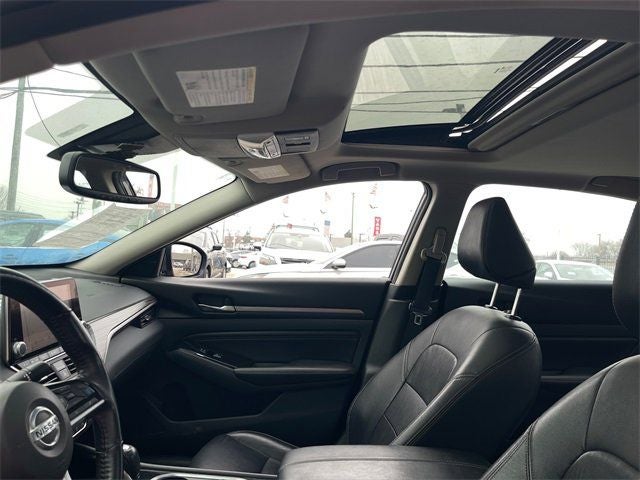 2021 Nissan Altima 2.5 Platinum