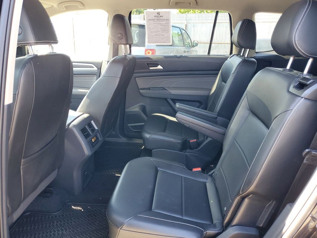 2022 Volkswagen Atlas 2.0T SE w/Technology