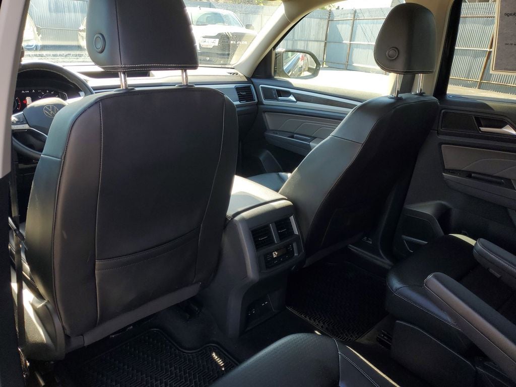 2022 Volkswagen Atlas 2.0T SE w/Technology