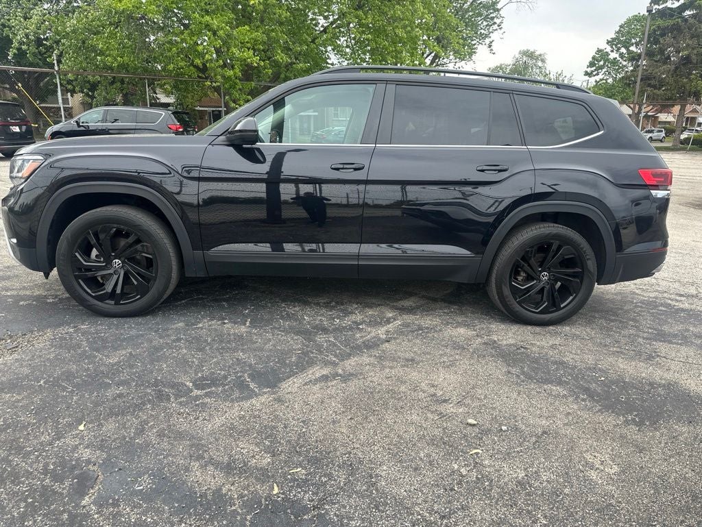 2022 Volkswagen Atlas 2.0T SE w/Technology
