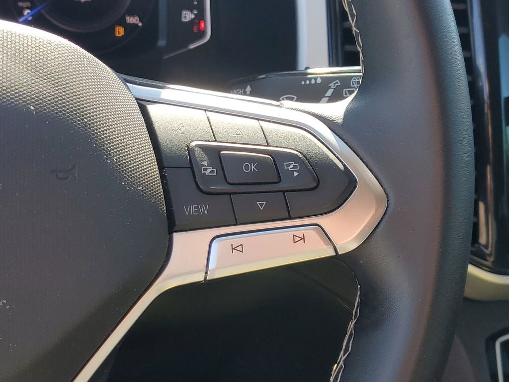 2022 Volkswagen Atlas 2.0T SE w/Technology