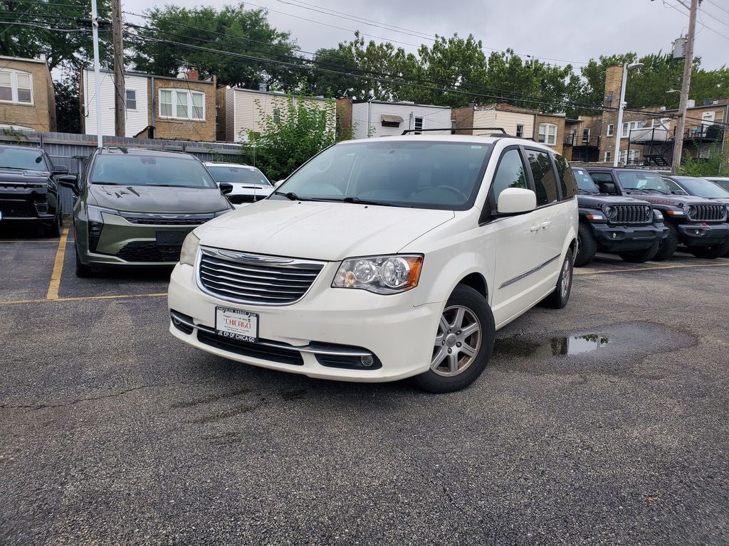 2011 Chrysler Town & Country Touring