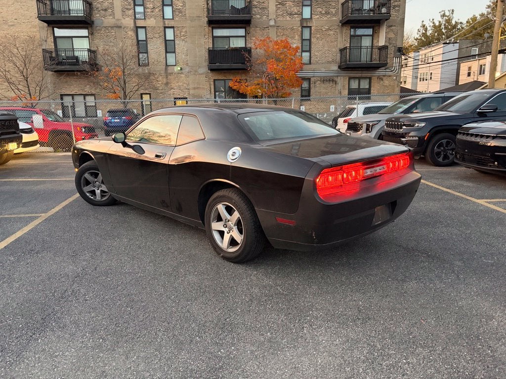 2010 Dodge Challenger SE