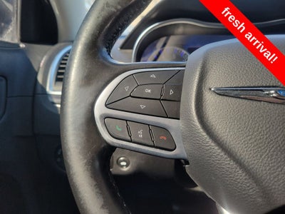 2020 Chrysler 300 Touring