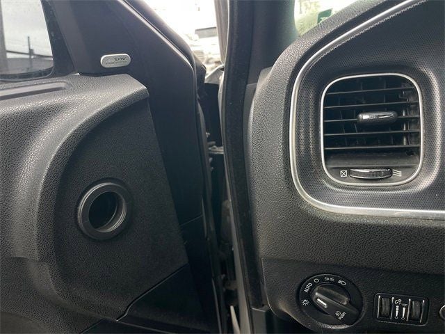 2015 Dodge Charger SXT