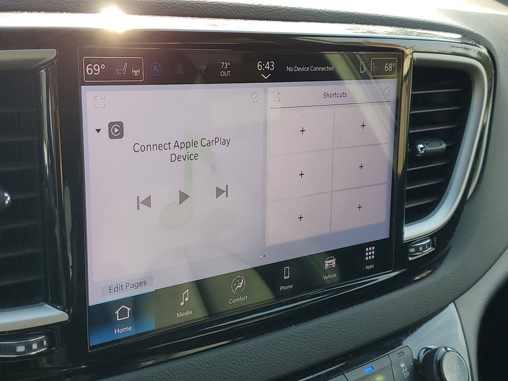2025 Chrysler Pacifica Select