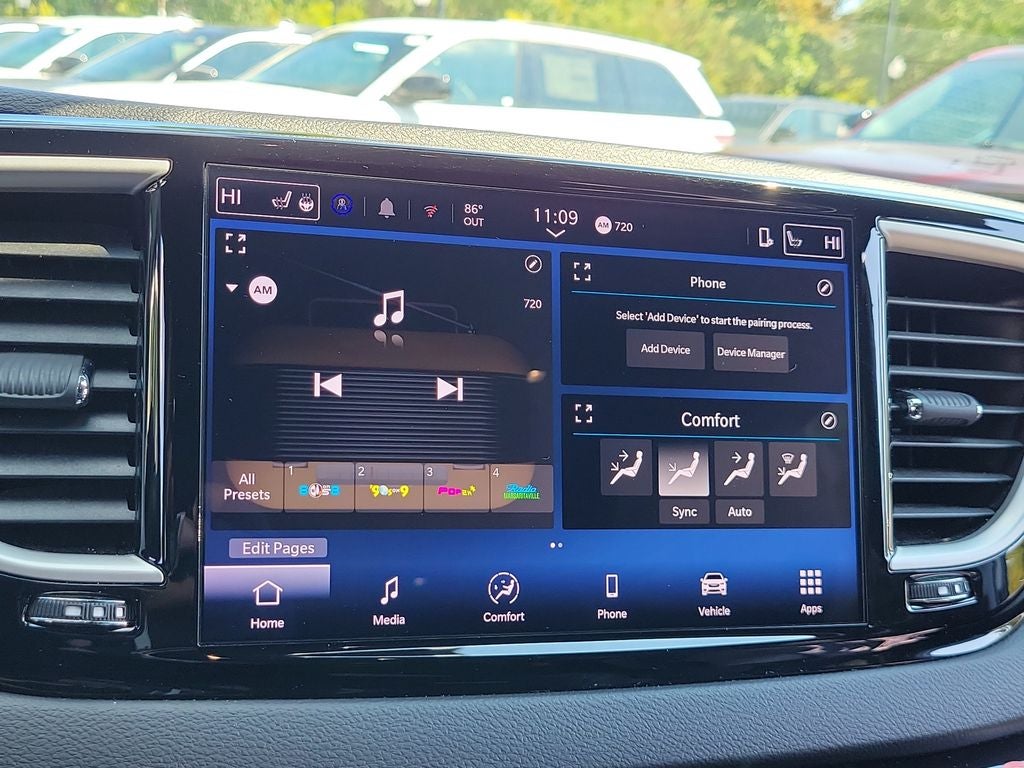 2025 Chrysler Pacifica Select