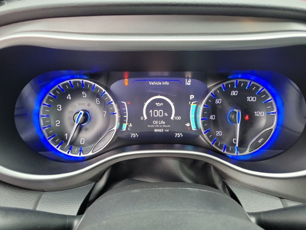 2025 Chrysler Pacifica Select