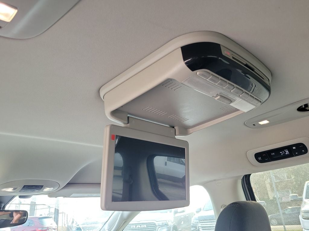 2020 Chrysler Pacifica Touring