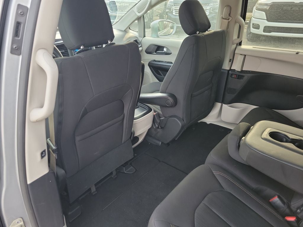 2020 Chrysler Pacifica Touring