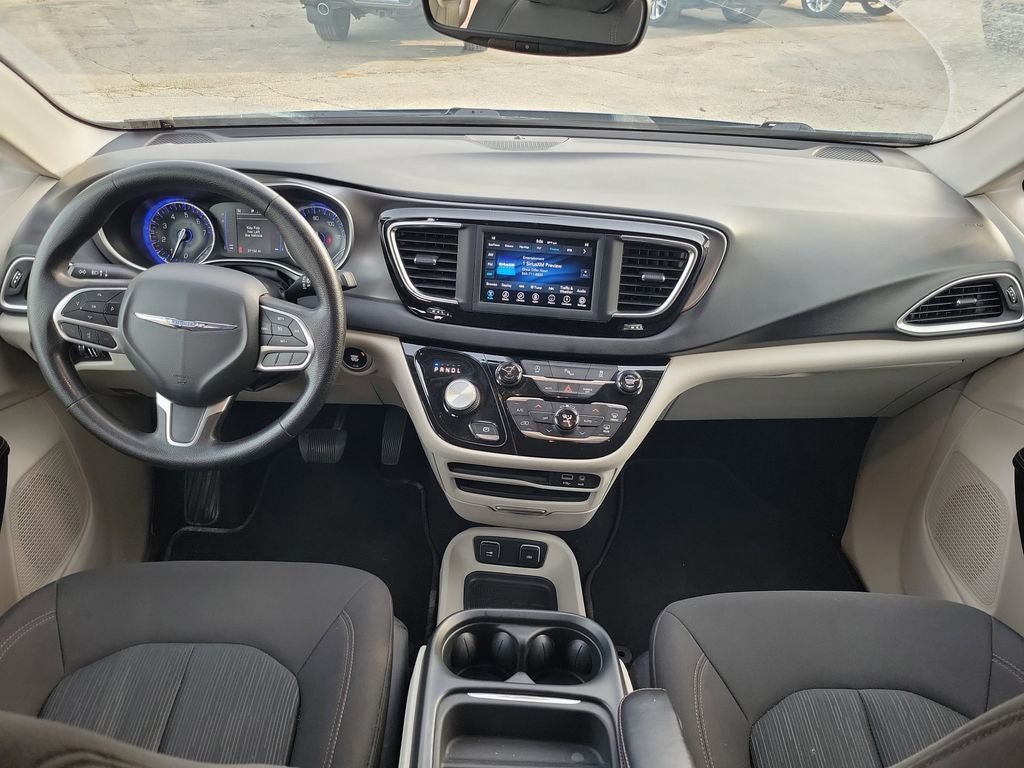 2020 Chrysler Pacifica Touring