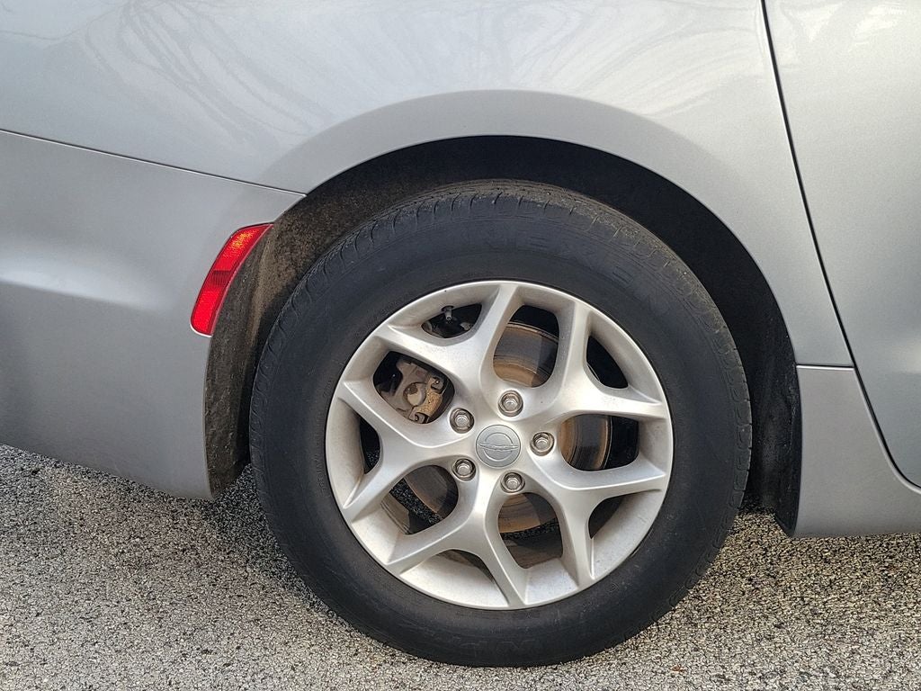 2020 Chrysler Pacifica Touring