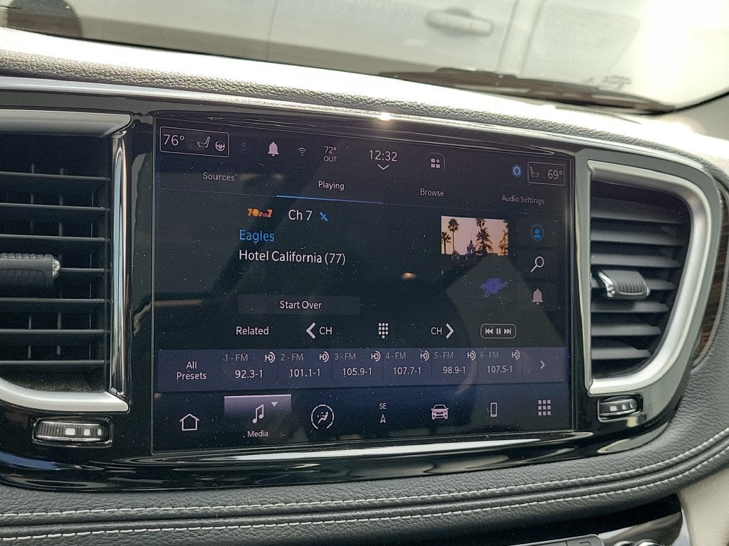 2023 Chrysler Pacifica Limited
