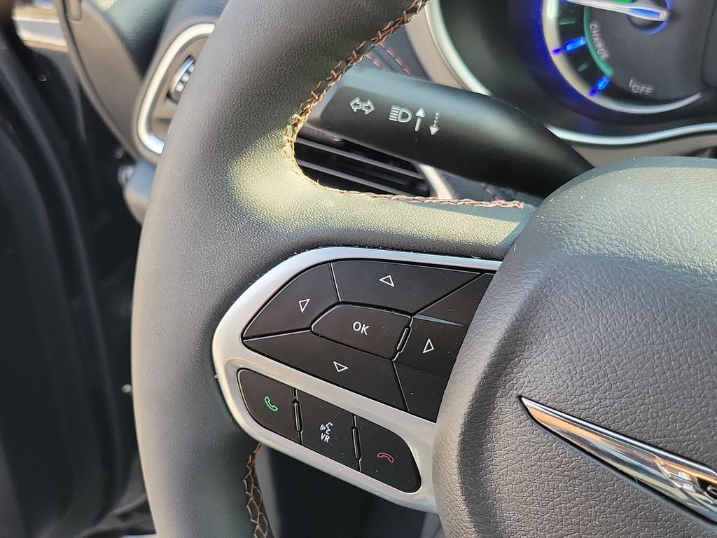 2024 Chrysler Pacifica Hybrid Pinnacle