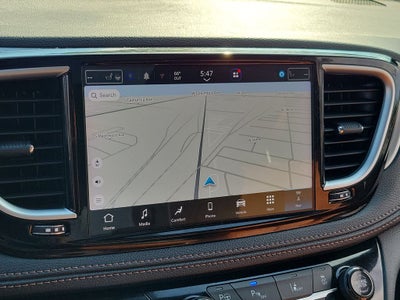 2024 Chrysler Pacifica Hybrid Pinnacle
