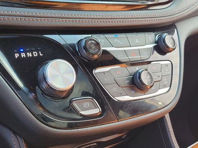 2024 Chrysler Pacifica Hybrid Pinnacle