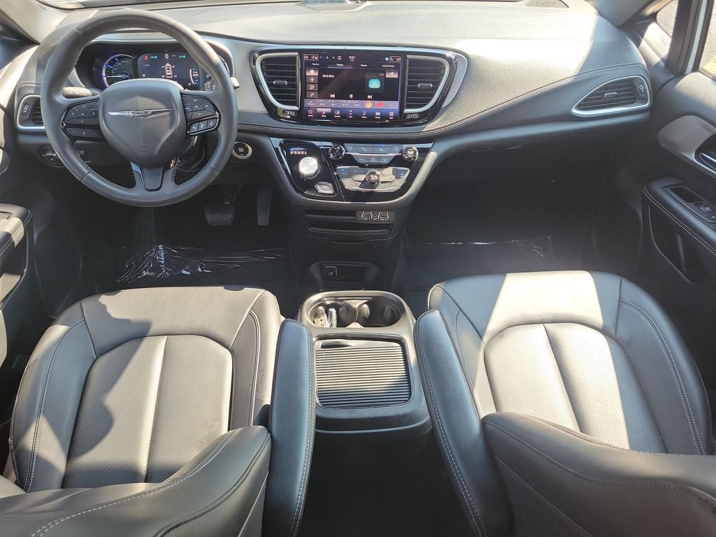 2024 Chrysler Pacifica Hybrid Select S Appearance