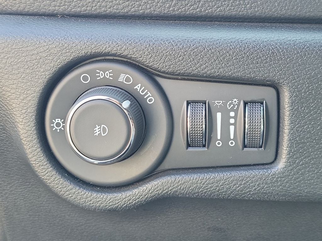 2024 Chrysler Pacifica Hybrid Select S Appearance
