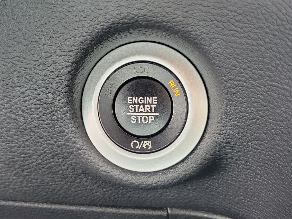 2024 Chrysler Pacifica Hybrid Select S Appearance