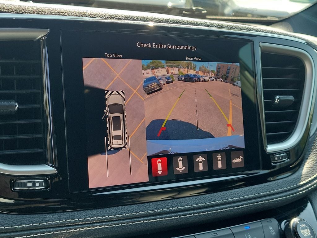 2024 Chrysler Pacifica Hybrid Select S Appearance