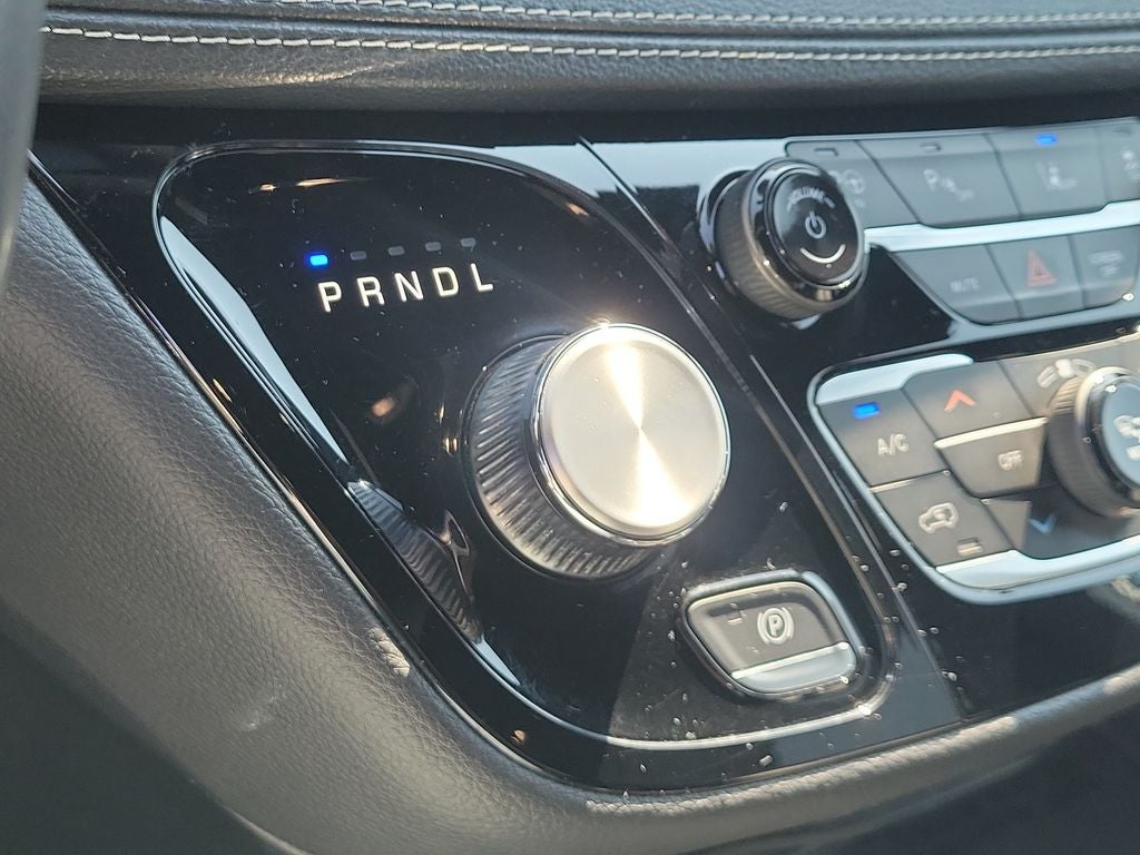 2024 Chrysler Pacifica Hybrid Select S Appearance