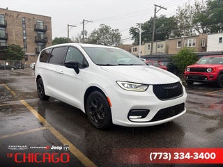 2024 Chrysler Pacifica Hybrid Select S Appearance