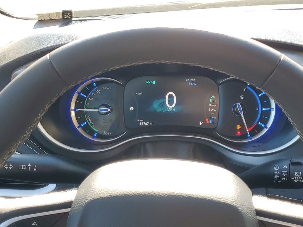 2024 Chrysler Pacifica Hybrid Select