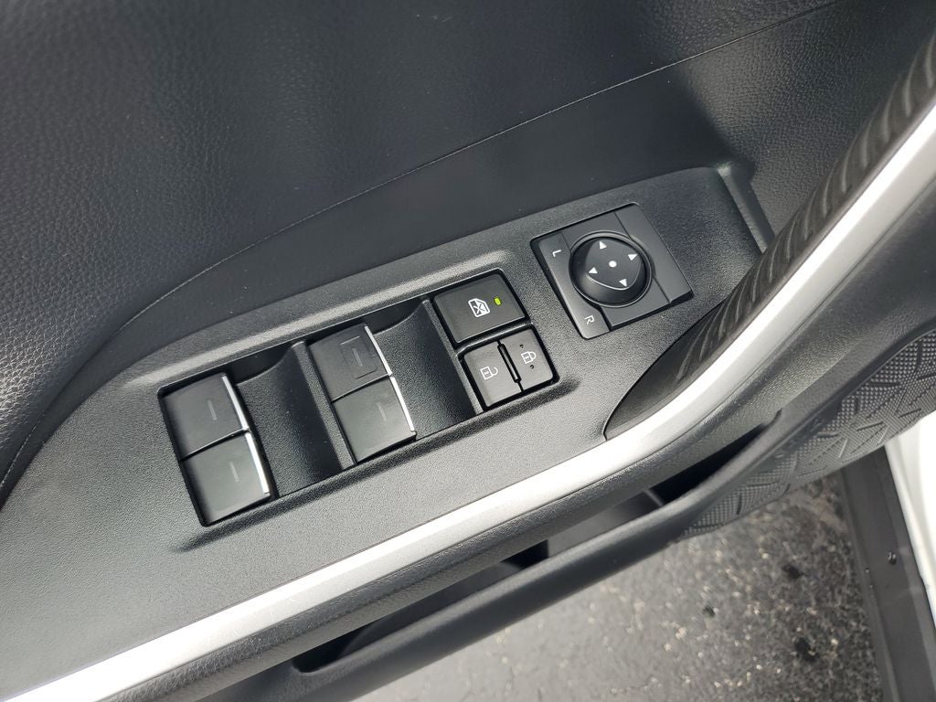 2023 Toyota RAV4 Adventure