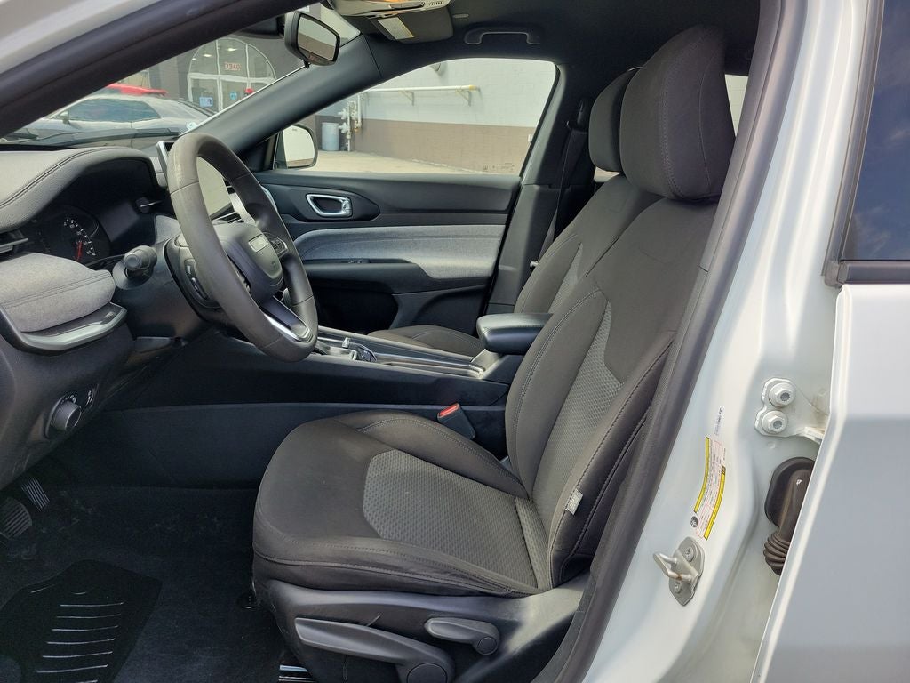 2024 Jeep Compass Sport