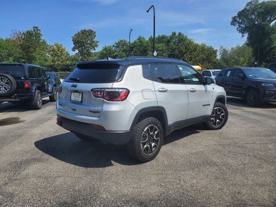 2024 Jeep Compass Trailhawk