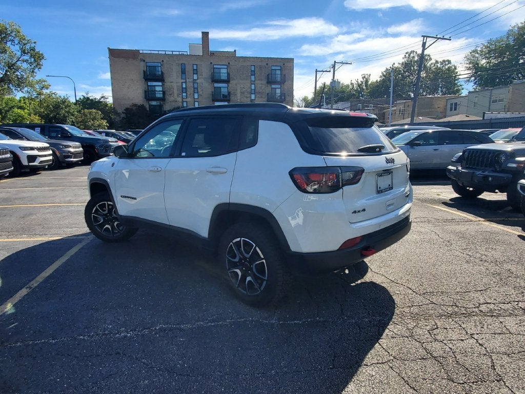 2025 Jeep Compass Trailhawk