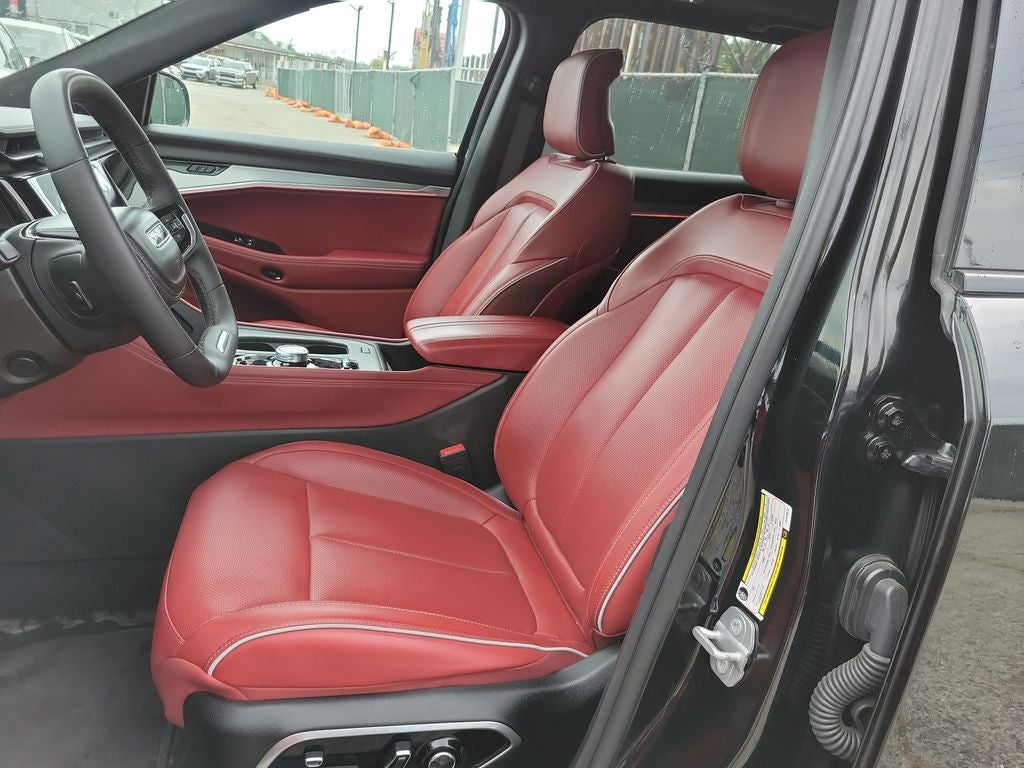 2025 Jeep Wagoneer S Launch Edition