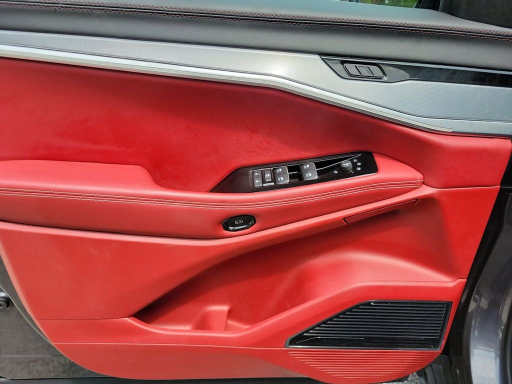 2025 Jeep Wagoneer S Launch Edition