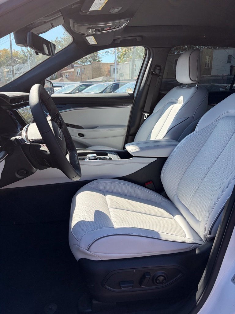 2025 Jeep Wagoneer S Limited
