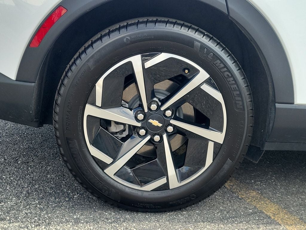2025 Chevrolet Equinox EV LT