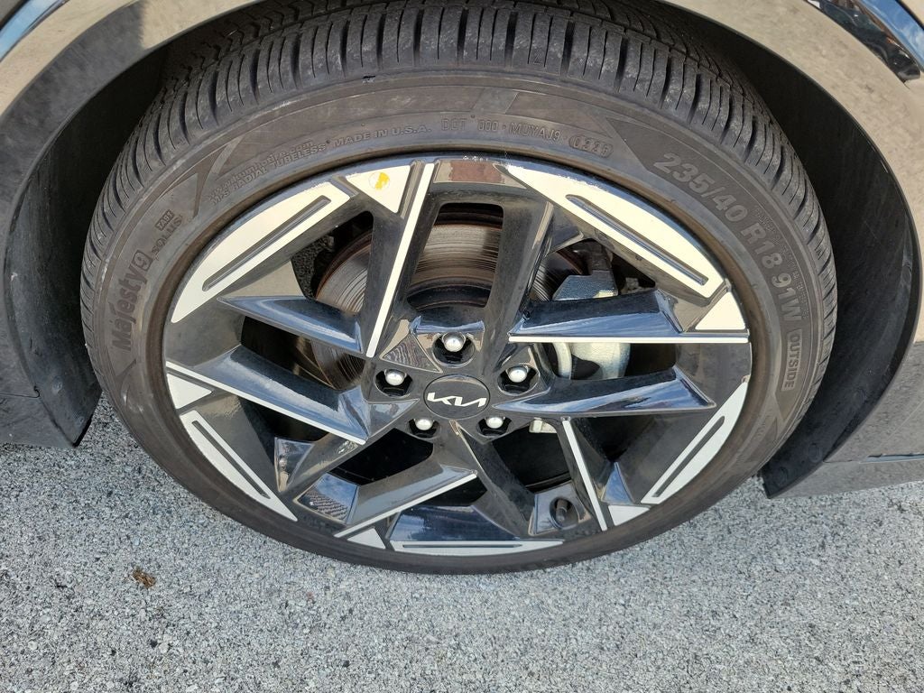 2025 Kia K4 GT-Line