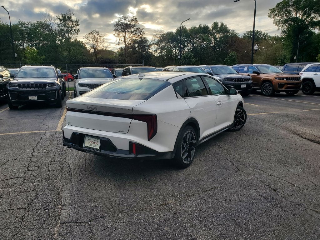 2025 Kia K4 GT-Line