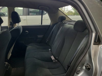 2011 Nissan Versa 1.8 S