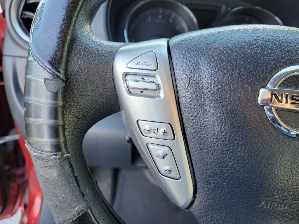 2017 Nissan Versa 1.6 SV