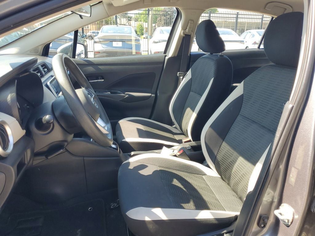 2021 Nissan Versa 1.6 SV