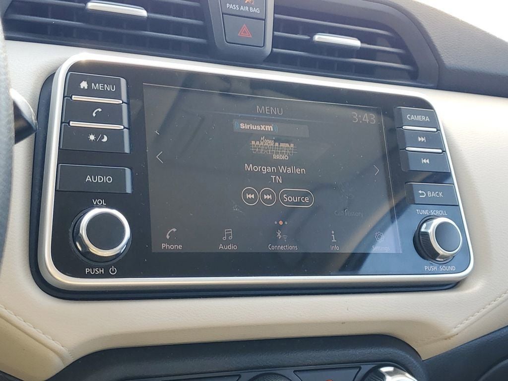 2021 Nissan Versa 1.6 SV