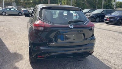 2021 Nissan Kicks S
