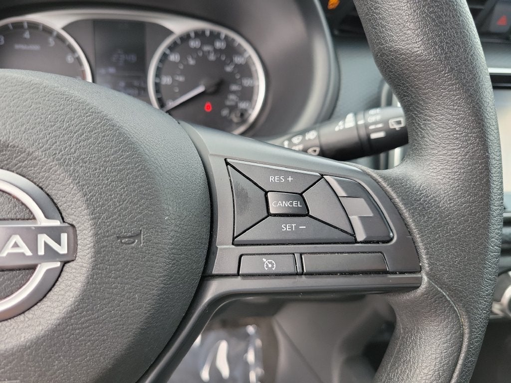 2023 Nissan Kicks S