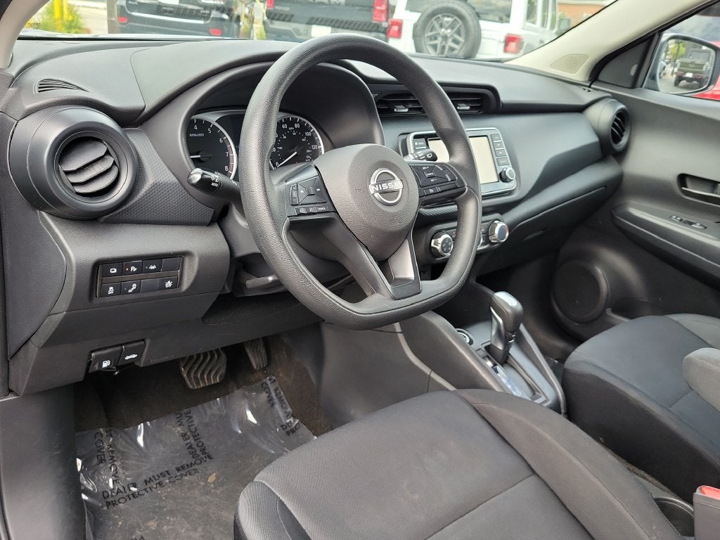 2023 Nissan Kicks S