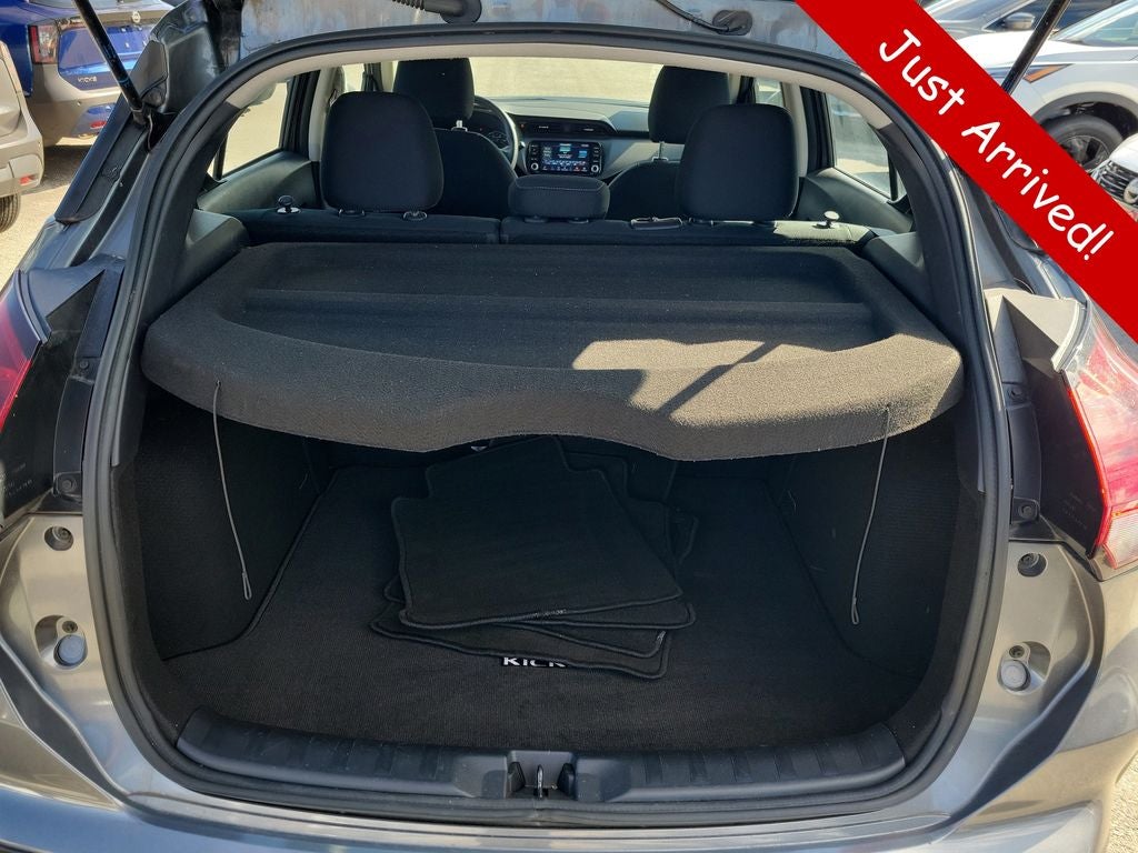 2024 Nissan Kicks SV