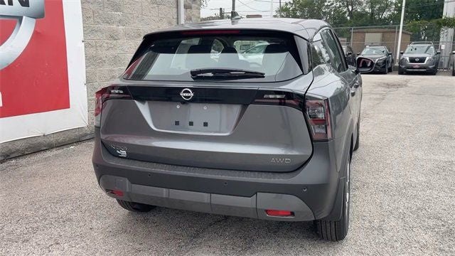2025 Nissan Kicks S